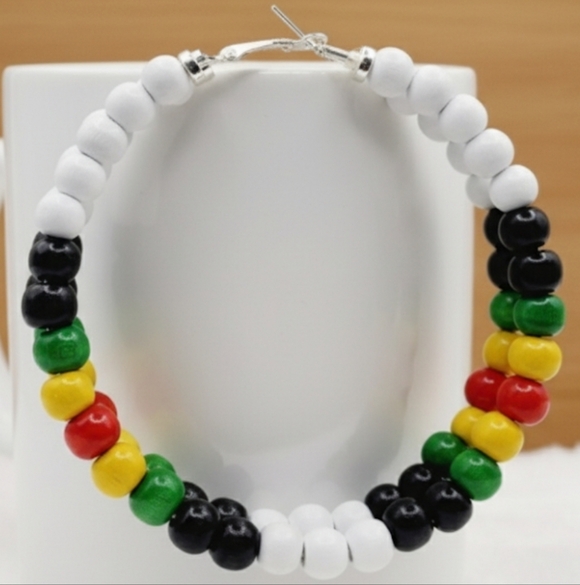 Rasta hoop earrings, African earrings with wooden beads, large hoop earr… - Picture 10 of 10